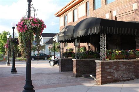 Historic Calvert Hotel in Lewistown – Central Montana