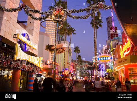 CityWalk Mall at Universal Studios, Hollywood in Los Angeles ...