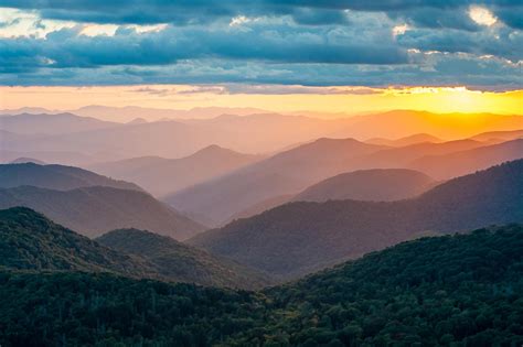 Mountains - Blue Ridge Parkway (U.S. National Park Service)