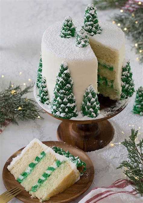 Christmas Tree Cake | Cake Decorations