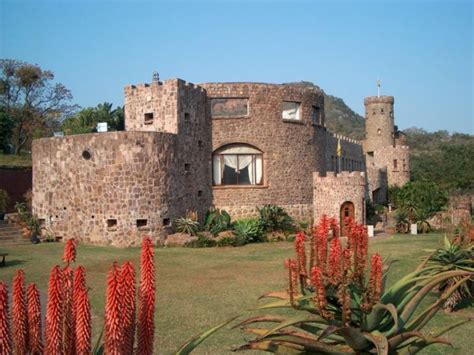 Stonehaven Castle - South Africa :: Property Details