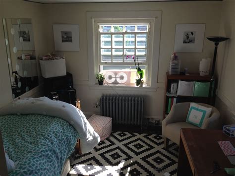 Submitted by Morgan Breitmeyer, Harvard University | Cool dorm rooms ...