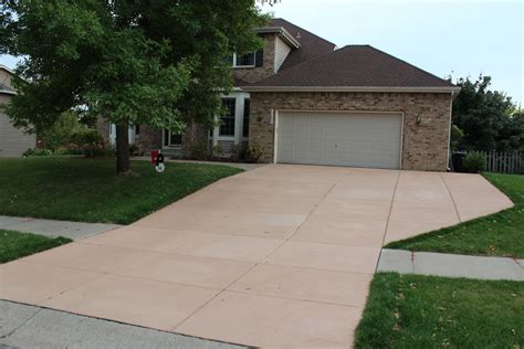 Concrete Driveway Paint Colors Ideas – Warehouse of Ideas