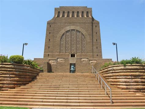 voortrekkermonument.jpg (4000×3000) | Monument, International travel ...