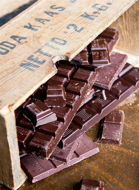 8 Of The Best Filipino Chocolate Brands: Auro, Tigre Y Oliva, And More ...