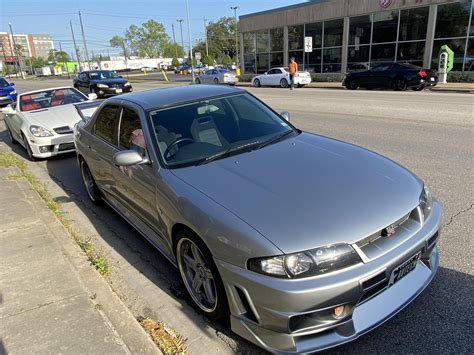 Skyline with Spoiler : r/Autos