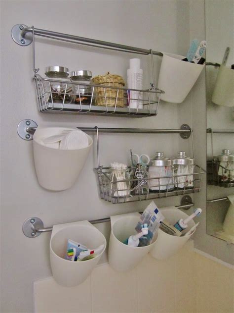 Small Bathroom Storage Solutions That Are Absolutely Genius - Page 2 of 2