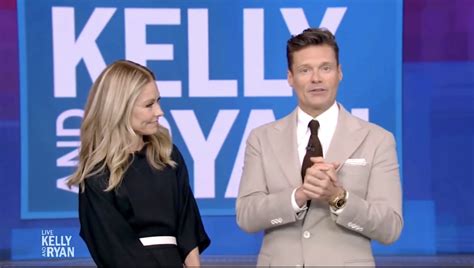 Kelly Ripa & Ryan Seacrest Get Emotional On Final 'Live With Kelly ...