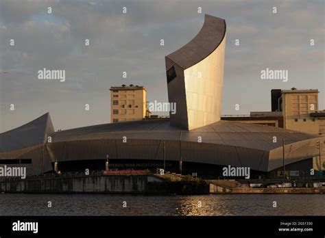 Imperial War Museum North IWM, Salford Quays, Manchester, UK Stock ...