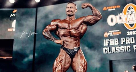 Chris Bumstead Wins Classic Physique Title At Mr Olympia 2022 (Again)