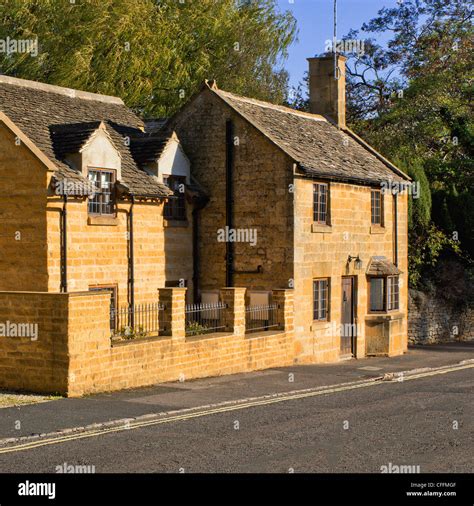 broadway village cotswolds worcestershire Stock Photo - Alamy