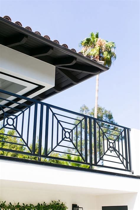 35 Awesome Balcony Railing Design Ideas To Beautify Your Exterior ...