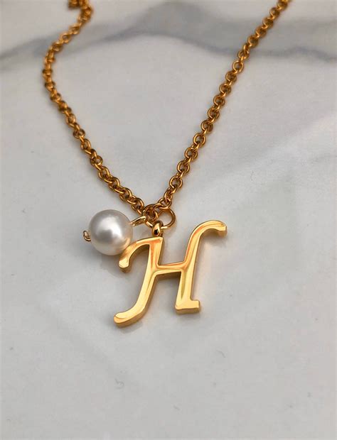 Initial H necklace monogram necklace letter H name | Etsy