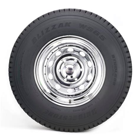 Blizzak W965 | Snow Tires for Light Trucks & Vans | Bridgestone