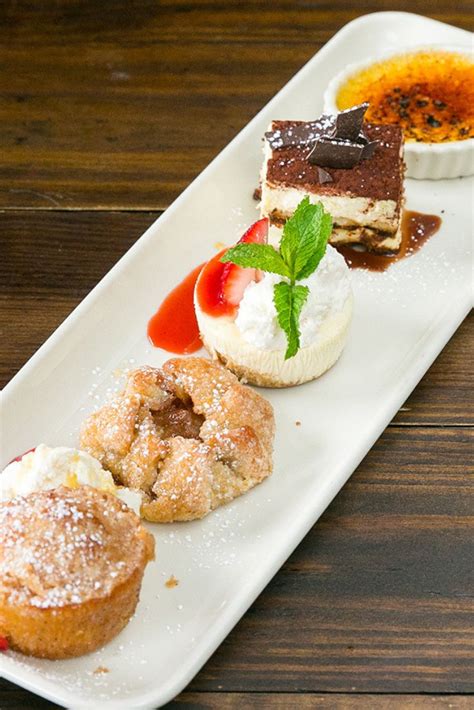 Maggiano's Mini Dessert Sampler | Desserts, Mini desserts, Classic desserts