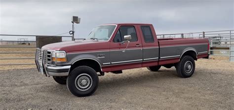 Video: This Low Miles Ford F-250 Turbo Diesel Is Unbelievably Well ...