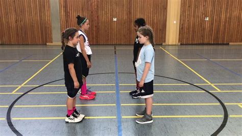 3 great Basketball Drills for Beginner Kids | Attività motorie per ...