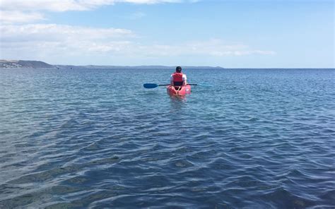 Sea kayaking around Cornwall, UK: How to have the best day & stay safe