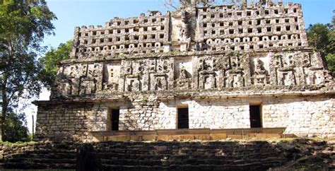 Structure 33 at Yaxchilán – BIRDINGBLOGS.COM