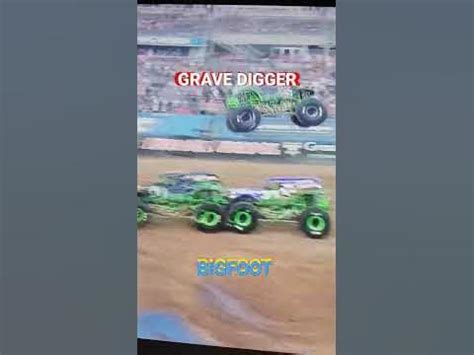 GRAVE DIGGER vs BIGFOOT - YouTube