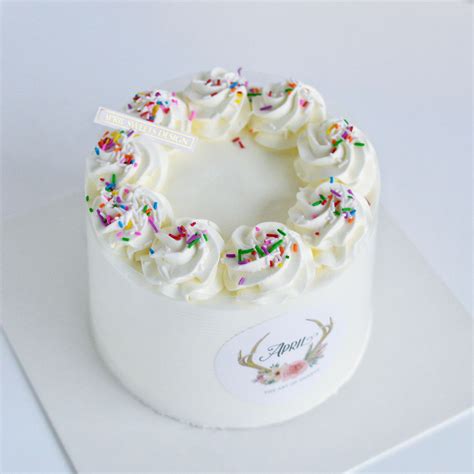 Madagascar Vanilla Cake | APRIL SWEETS | Pure Vanilla | Toronto ...