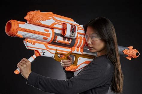 Le lance-roquettes Gjallarhorn de Nerf de Destiny est vraiment ...