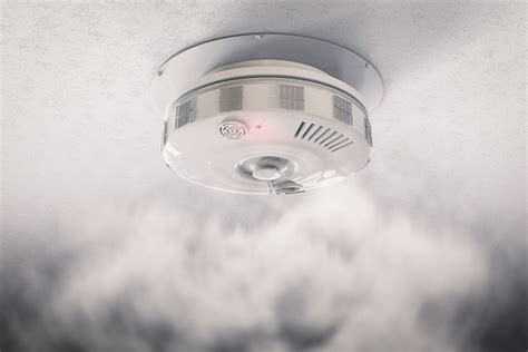 Smoke Detector Types: Which Type of Smoke Detector Is Best?