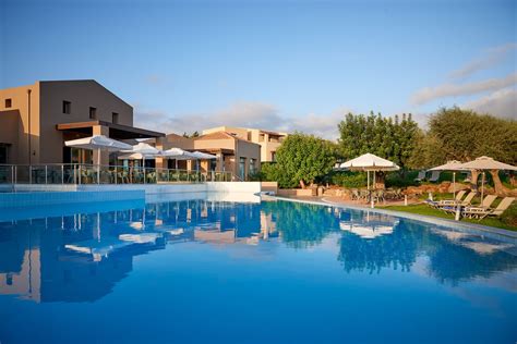 Complete Guide on The Best Hotels in Hersonissos for 2023