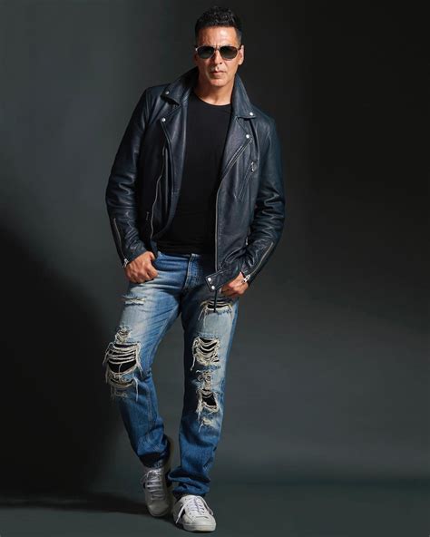 In Pics: Akshay Kumar Looks 'Classy n Sassy' In Dabboo Ratnani's Latest ...