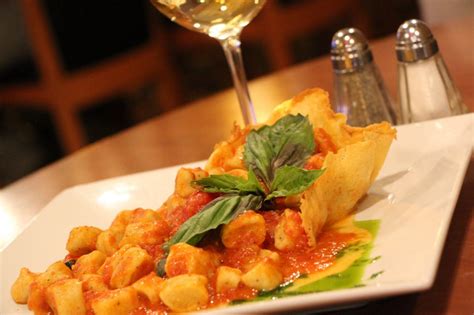 La Tavola Italian Restaurant | Little Italy, Baltimore