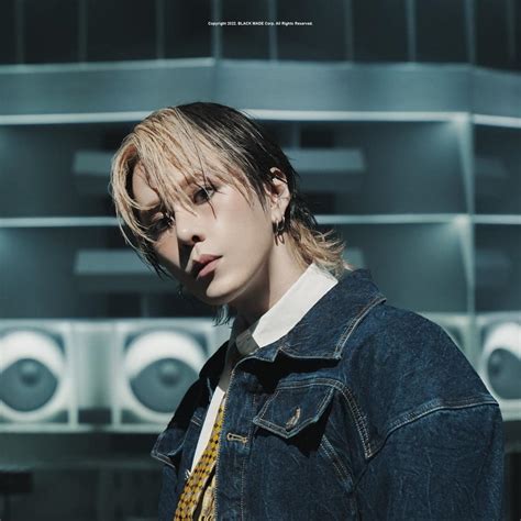 Yong Jun Hyung (용준형) Lyrics, Songs, and Albums | Genius