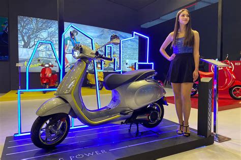 Vespa Elettrica, Starting Price Rs 90,000, Launch Date 2023, Specs ...