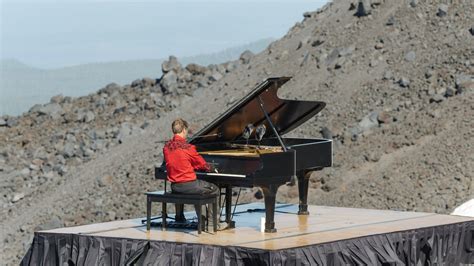 A piano concert at the top of Mount Bachelor | kgw.com