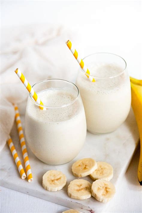 Best Ever Banana Milkshake Recipe | Foodtasia