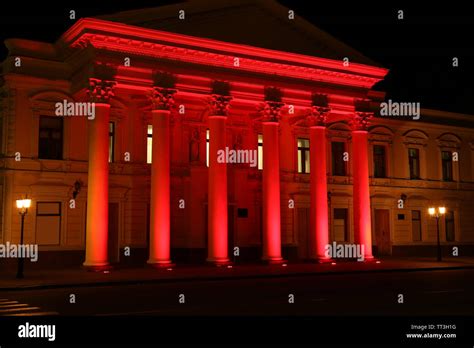 Theater building at night Stock Photo - Alamy