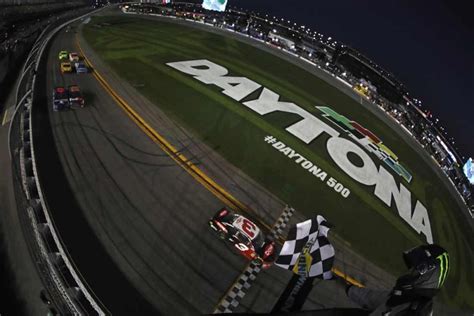 Daytona 500: Austin Dillon wins the Great American Race | SnapLap