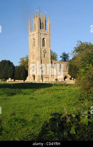 Church of St Peter, Lowick, Northamptonshire Stock Photo - Alamy