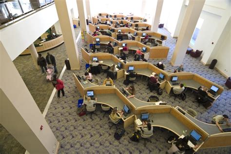 Photo Tour | Morris Library | SIU