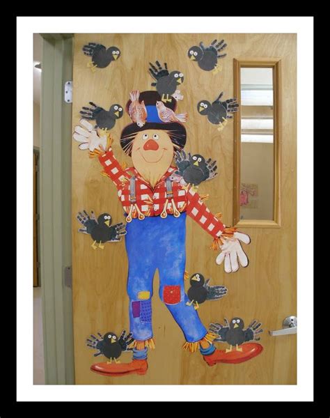 Scarecrow bulletin board idea for kids – Preschoolplanet