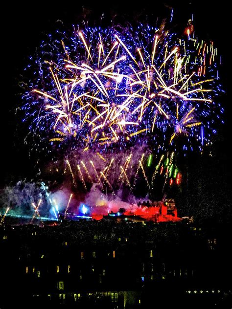 Edinburgh Castle Fireworks Pyrography by David Laidlaw - Fine Art America