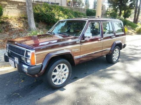 Jeep Wagoneer Limited XJ Woody 4.0 Auto 4X4 orig clean! for sale ...