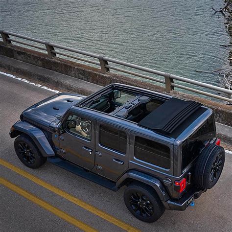 Jeep Wrangler 2022 Black 4 Door