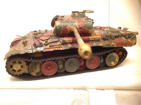 Panther Ausf A ambush pattern camouflage. | Tamiya models, Panther ...