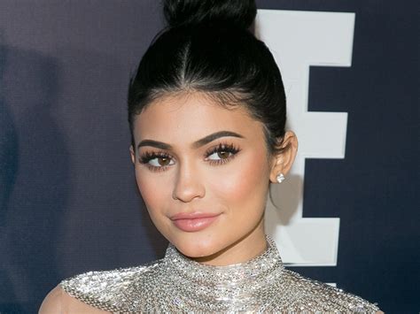 Kylie Jenner Reveals Lip Fillers Aren’t the Only Face Treatment She’s ...