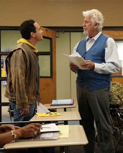 First Look: Barry Bostwick Guest Stars in 'The Goldbergs' Halloween ...