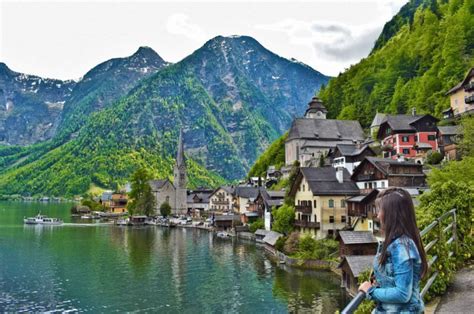 10 reasons to visit Hallstatt, the most famous village in Austria ...