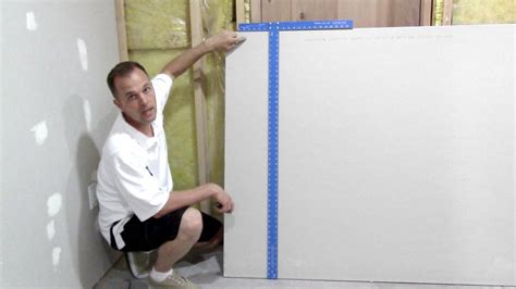 How to cut drywall / Sheetrock - YouTube