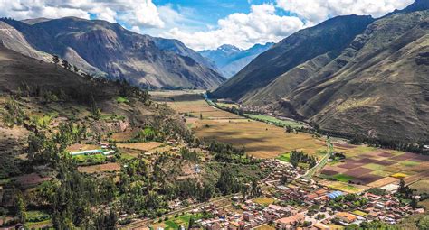 30 Fun Things to Do in the Sacred Valley of Peru - Spiritual Travels