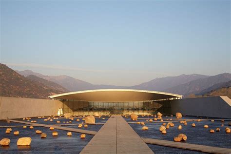 Galería - Bodega Viña VIK / Smiljan Radic - 11 | Wineries architecture ...