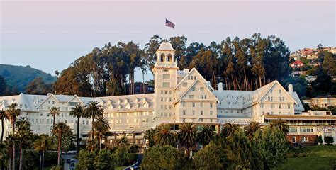 Berkeley Hotel | Historic Hotels Of America